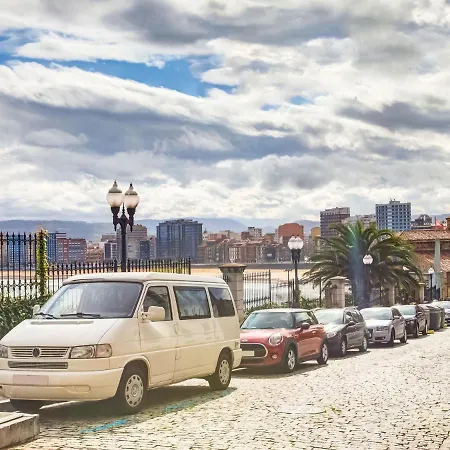 Belvilla By Oyo Apartamento En Cimadevilla شقة خيخون