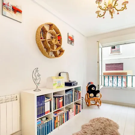 Belvilla By Oyo Apartamento En Cimadevilla شقة *