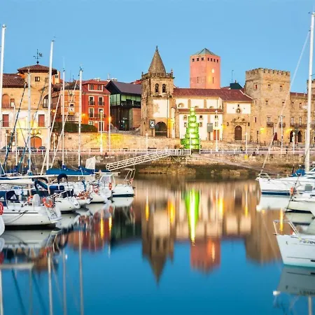 Belvilla By Oyo Apartamento En Cimadevilla شقة خيخون